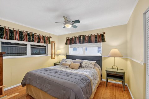 Condo in Boynton Beach, Florida, 2 bedrooms № 2179655 - photo 29