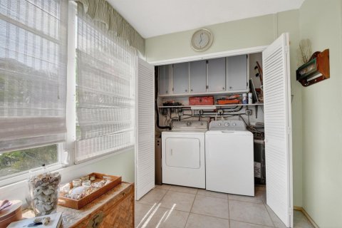 Condo in Boynton Beach, Florida, 2 bedrooms № 2179655 - photo 22