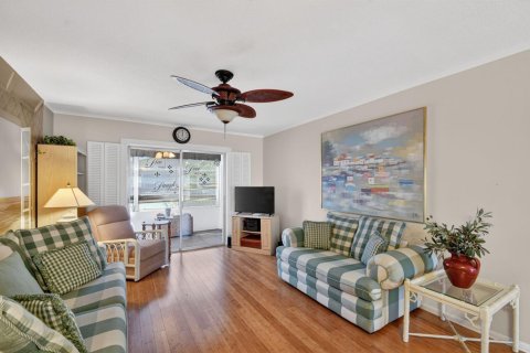 Condo in Boynton Beach, Florida, 2 bedrooms № 2179655 - photo 15