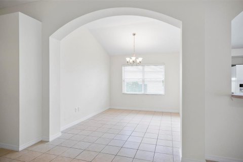House in Palm Coast, Florida 3 bedrooms, 143.26 sq.m. № 1911354 - photo 5