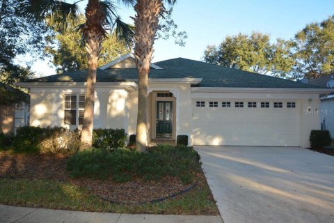 House in Palm Coast, Florida 3 bedrooms, 143.26 sq.m. № 1911354 - photo 1