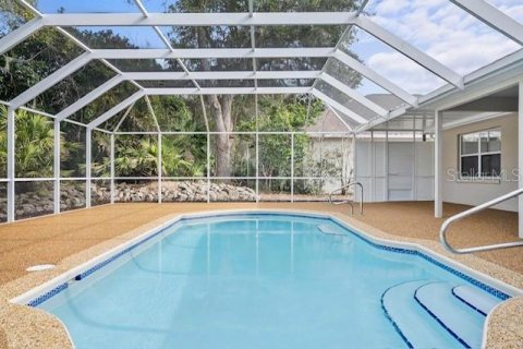 House in Palm Coast, Florida 3 bedrooms, 143.26 sq.m. № 1911354 - photo 26