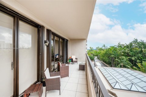 Condo in Key Biscayne, Florida, 2 bedrooms  № 1888751 - photo 15