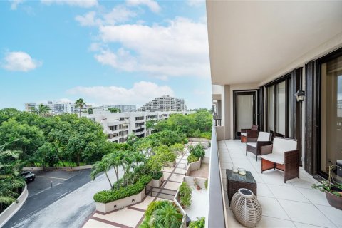Condo in Key Biscayne, Florida, 2 bedrooms  № 1888751 - photo 6