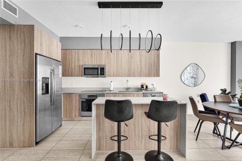 Condominio en venta en Miami, Florida, 1 dormitorio, 74.41 m2 № 1741679 - foto 18