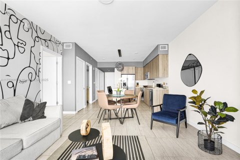 Condominio en venta en Miami, Florida, 1 dormitorio, 74.41 m2 № 1741679 - foto 8