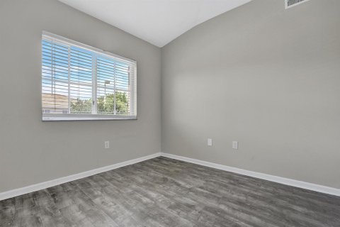 Condominio en alquiler en West Palm Beach, Florida, 3 dormitorios, 109.25 m2 № 2085688 - foto 17