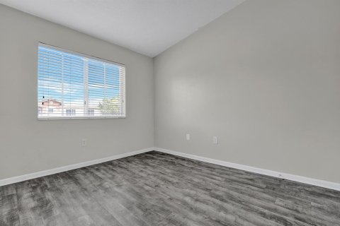 Condominio en alquiler en West Palm Beach, Florida, 3 dormitorios, 109.25 m2 № 2085688 - foto 19