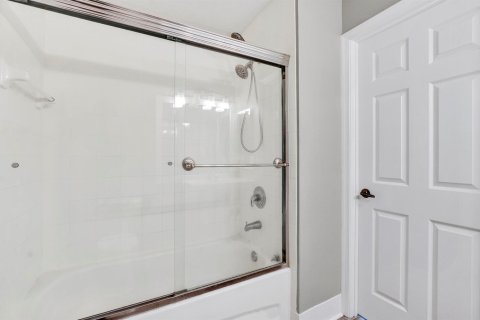 Condominio en alquiler en West Palm Beach, Florida, 3 dormitorios, 109.25 m2 № 2085688 - foto 14