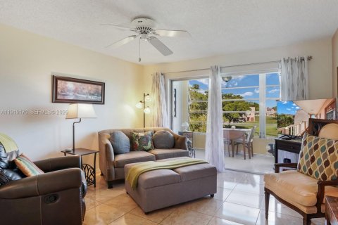 Condo in Sunrise, Florida, 1 bedroom  № 2082675 - photo 3
