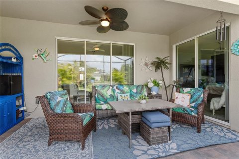 Casa en venta en Davenport, Florida, 4 dormitorios, 241.55 m2 № 2196463 - foto 9