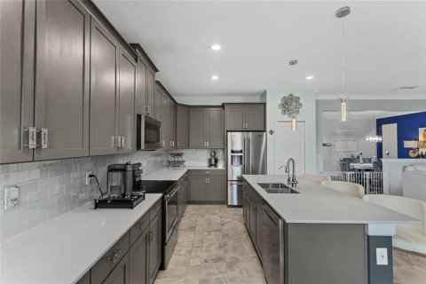 Casa en venta en Davenport, Florida, 4 dormitorios, 241.55 m2 № 2196463 - foto 5