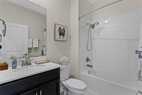 Casa en venta en Davenport, Florida, 4 dormitorios, 241.55 m2 № 2196463 - foto 25