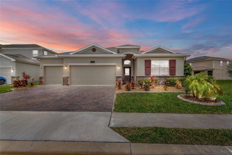 Casa en Davenport, Florida 4 dormitorios, 241.55 m2 № 2196463