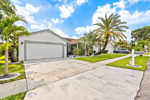 Villa ou maison à vendre à Davie, Floride: 4 chambres, 202.34 m2 № 2414716 - photo 29