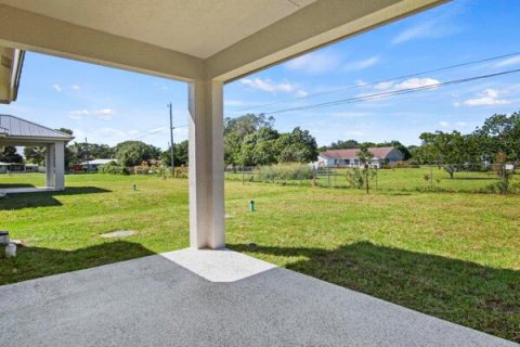 House in St. Lucie, Florida 3 bedrooms, 140.56 sq.m. № 2254301 - photo 21