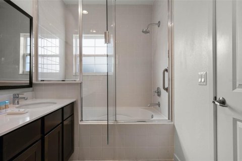 Adosado en venta en Kissimmee, Florida, 2 dormitorios, 125.42 m2 № 1541253 - foto 20