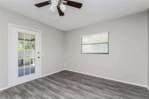 Casa en alquiler en Winter Park, Florida, 4 dormitorios, 183.02 m2 № 1899341 - foto 12