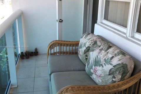 Condominio en venta en Miami Beach, Florida, 1 dormitorio, 84.54 m2 № 1868061 - foto 21