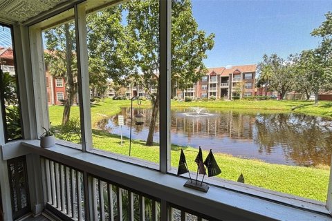 Condominio en alquiler en Saint Petersburg, Florida, 2 dormitorios, 78.78 m2 № 1911230 - foto 6