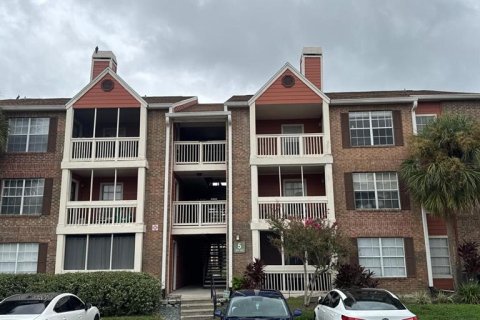 Condominio en alquiler en Saint Petersburg, Florida, 2 dormitorios, 78.78 m2 № 1911230 - foto 1