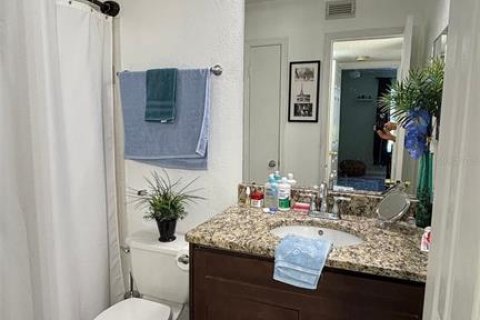 Condominio en alquiler en Saint Petersburg, Florida, 2 dormitorios, 78.78 m2 № 1911230 - foto 17