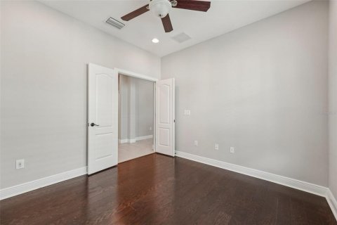 Villa ou maison à louer à Fish Hawk, Floride: 2 chambres, 141.68 m2 № 1870919 - photo 24