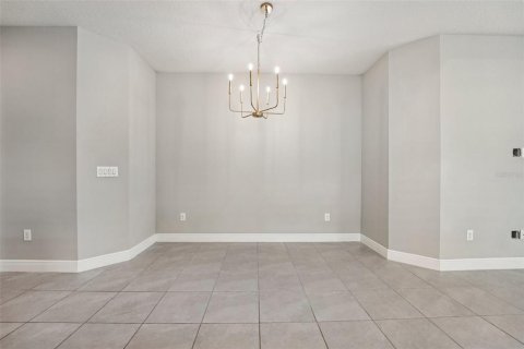Villa ou maison à louer à Fish Hawk, Floride: 2 chambres, 141.68 m2 № 1870919 - photo 13