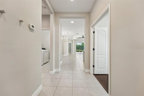 Villa ou maison à louer à Fish Hawk, Floride: 2 chambres, 141.68 m2 № 1870919 - photo 21