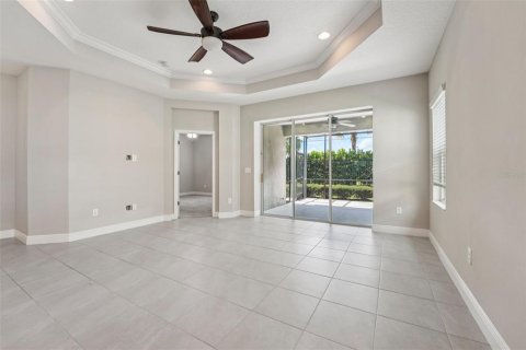 Villa ou maison à louer à Fish Hawk, Floride: 2 chambres, 141.68 m2 № 1870919 - photo 9