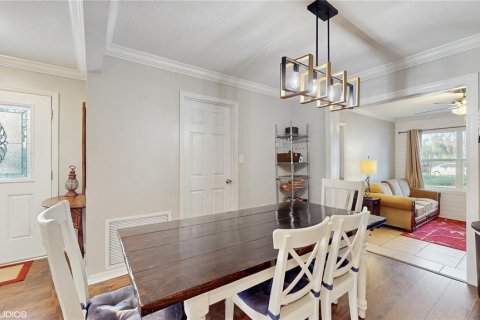 Casa en venta en Fruitland Park, Florida, 3 dormitorios, 136.66 m2 № 1549950 - foto 15