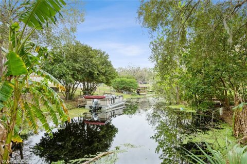 Casa en venta en Fruitland Park, Florida, 3 dormitorios, 136.66 m2 № 1549950 - foto 6