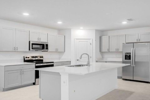 Casa en venta en Hudson, Florida, 5 dormitorios, 212.47 m2 № 1903134 - foto 12