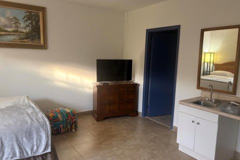Propiedad comercial en alquiler en Boca Raton, Florida, 1 dormitorio, 127.65 m2 № 2083803 - foto 6