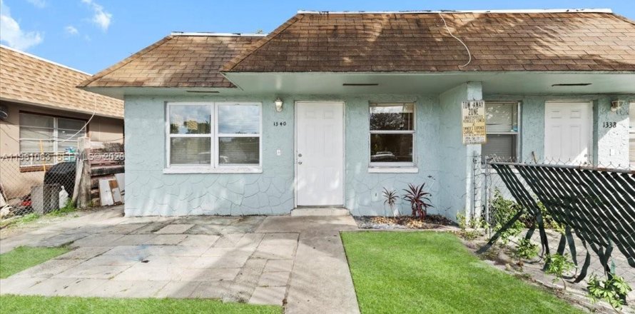 Villa ou maison à Fort Lauderdale, Floride 3 chambres, 116.13 m2 № 2024733