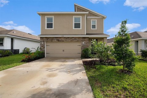House in Plant City, Florida 5 bedrooms, 227.33 sq.m. № 1803305 - photo 1