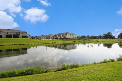House in Plant City, Florida 5 bedrooms, 227.33 sq.m. № 1803305 - photo 22