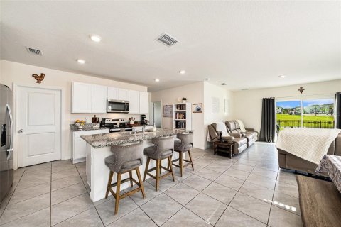 House in Plant City, Florida 5 bedrooms, 227.33 sq.m. № 1803305 - photo 8