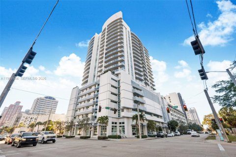 Condominio en alquiler en Fort Lauderdale, Florida, 1 dormitorio, 76.74 m2 № 2026732 - foto 20