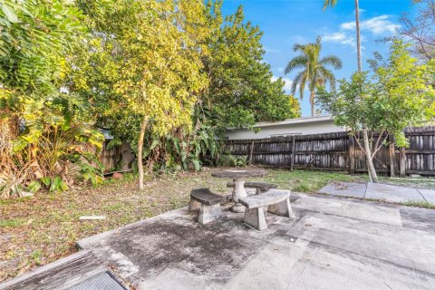 Immobilier commercial à vendre à Fort Lauderdale, Floride: 137.87 m2 № 1472715 - photo 24