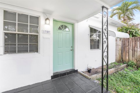 Immobilier commercial à vendre à Fort Lauderdale, Floride: 137.87 m2 № 1472715 - photo 4
