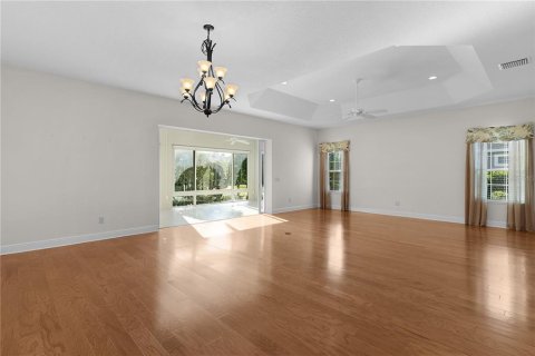 Casa en venta en The Villages, Florida, 3 dormitorios, 322 m2 № 1548315 - foto 9