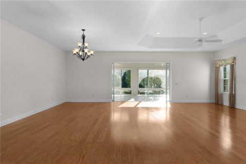 Casa en venta en The Villages, Florida, 3 dormitorios, 322 m2 № 1548315 - foto 11