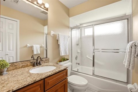 House in North Port, Florida 3 bedrooms, 132.01 sq.m. № 2212015 - photo 27
