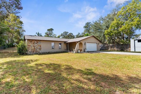 House in Spring Hill, Florida 2 bedrooms, 117.15 sq.m. № 1783463 - photo 3
