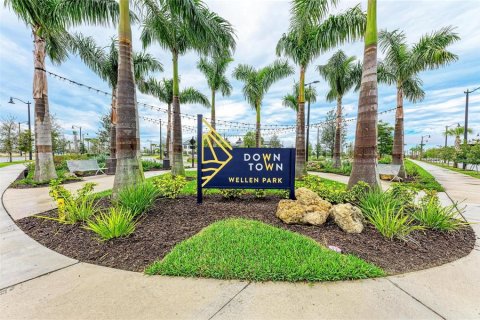 Land in Port Charlotte, Florida № 2400387 - photo 8