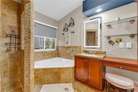 Купить виллу или дом в Майами, Флорида 3 спальни, 174.56м2, № 2023892 - фото 28