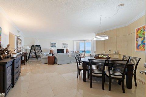 Condo in Aventura, Florida, 3 bedrooms  № 1983519 - photo 5