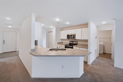 Villa ou maison à louer à Palm Coast, Floride: 3 chambres, 144.18 m2 № 2408055 - photo 9