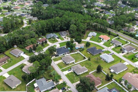 Villa ou maison à louer à Palm Coast, Floride: 3 chambres, 144.18 m2 № 2408055 - photo 2